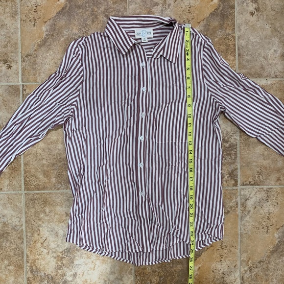 Jun & Ivy / Francesca's Maroon Striped Button Down Blouse Top - Picture 3 of 3
